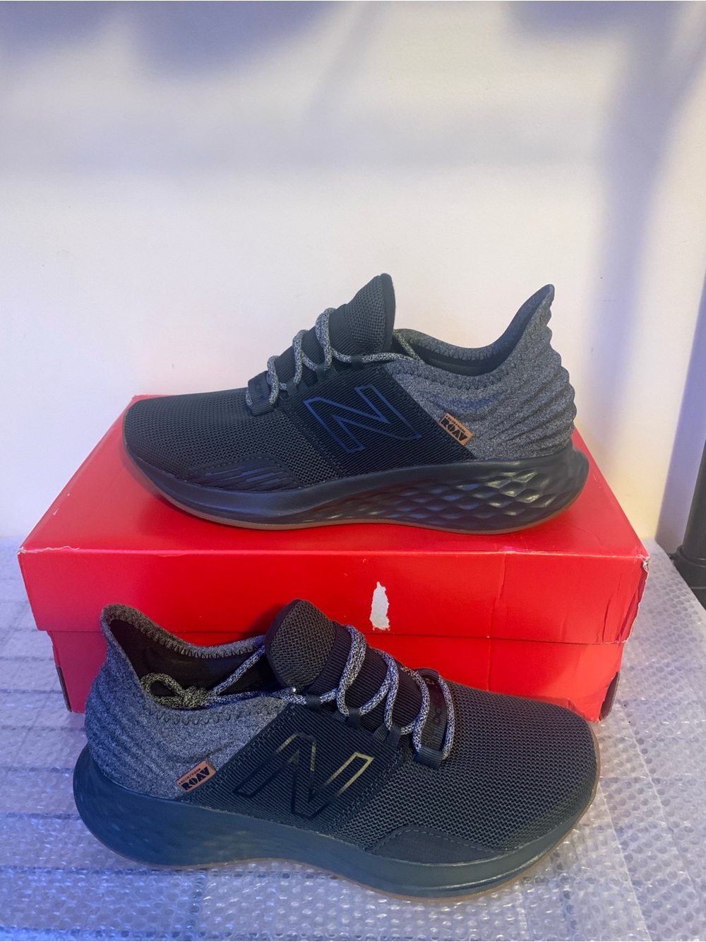 SNew Balance Fresh Foam Roav Blacktop Gum MROAVRB - Men’s Size 7